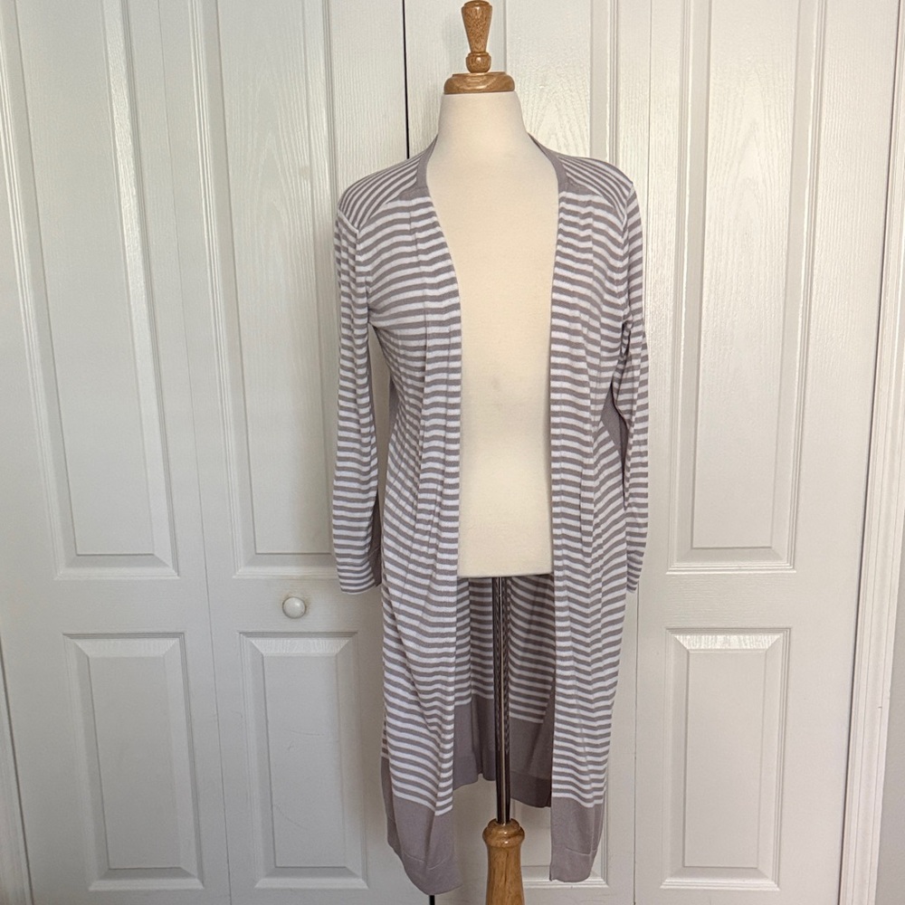 Soma Gray Striped Women's Cardigan